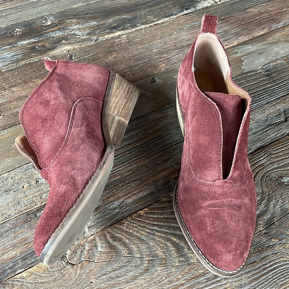 Lucky Brand Kimberly maroon suede bootie EUC size 40 - Picture 2 of 10